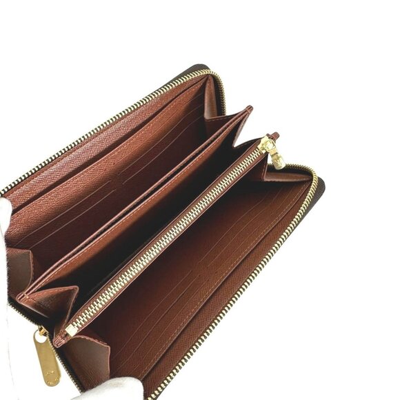 LOUIS VUITTON Brown Monogram Wallet - Picture 7 of 11